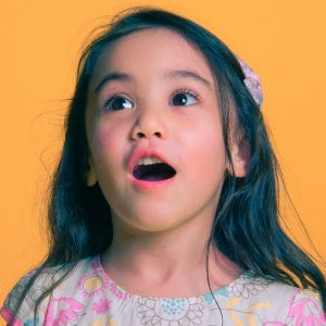 صورة سبا استور